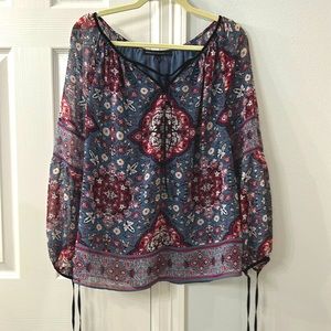 White House black Market top 12P